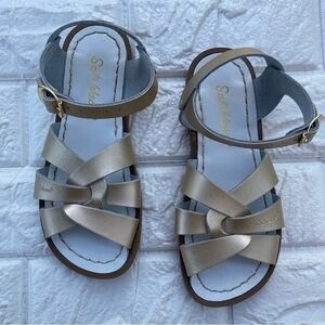 Saltwater Sandals, girls size 12 Hoyway